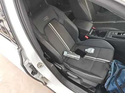 Volkswagen Golf 2021, 105500 км, за 10638.4 USD - фото 25