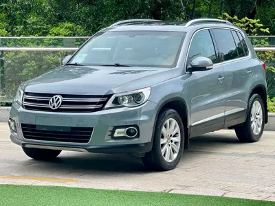 Volkswagen Tiguan · 2012 год