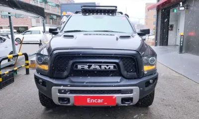 Dodge Ram Pick Up 2015, 82528 км, за 22061.44 USD