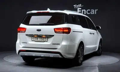 Kia Canival 2018, 86089 км, за 11786.15 USD