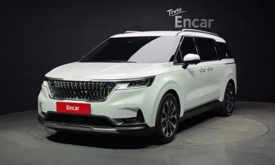 Kia Canival · 2023 год