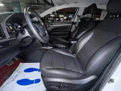 Hyundai Avante 2016, 76704 км, за 7469.6 USD - фото 6