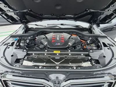 BMW XM 2026, 5100 км, за 134567.42 USD - фото 6