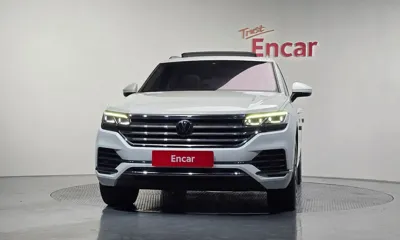Volkswagen Touareg 2023, 47471 км, за 38476.73 USD