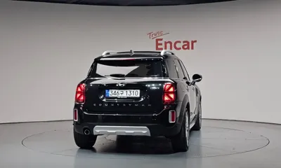 MINI Countryman 2023, 26195 км, за 25928.84 USD