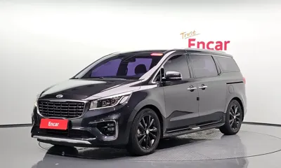 Kia Canival · 2019 год