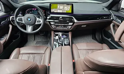 BMW 5-Series 2023, 36873 км, за 31456.93 USD - фото 7