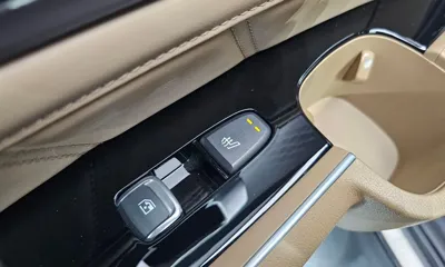 Kia Sorento 2024, 28799 км, за 31256.09 USD - фото 20