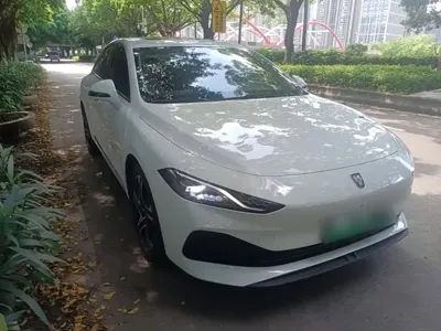 Roewe D7 2025, 7000 км, за 10396.46 USD
