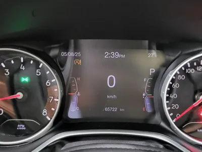 Jeep Compass 2020, 65696 км, за 11093.61 USD - фото 8