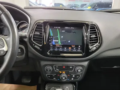 Jeep Compass 2020, 65696 км, за 11093.61 USD - фото 10