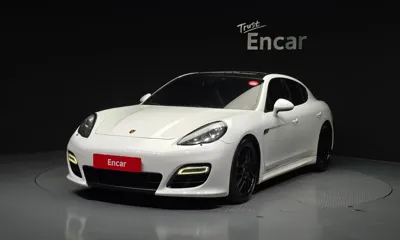 Porsche Panamera · 2013 год