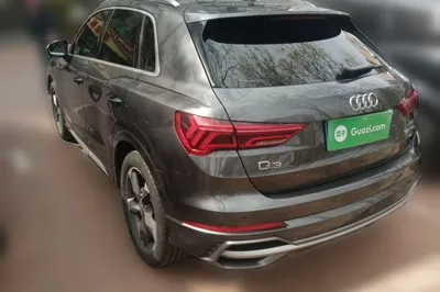 Audi Q3 2022, 40500 км, за 27976 USD