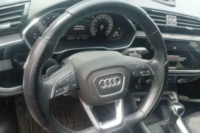 Audi Q3 2022, 40500 км, за 27976 USD - фото 10