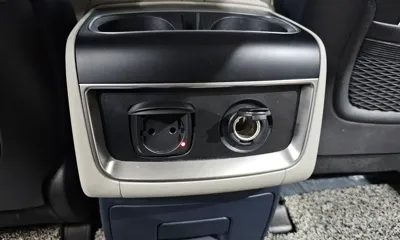Kia Canival 2024, 35606 км, за 28733.01 USD - фото 40