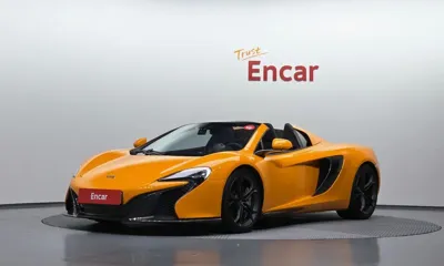 McLaren 650S · 2015 год