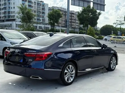 Honda Inspire 2020, 75000 км, за 11214.49 USD