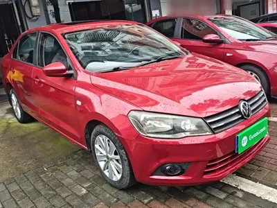 Volkswagen Jetta 2015, 128300 км, за 2956.62 USD