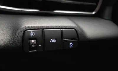 Hyundai Avante 2023, 67632 км, за 12295.09 USD - фото 28