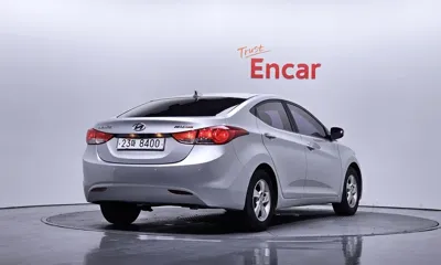 Hyundai Avante 2012, 181914 км, за 2149.84 USD