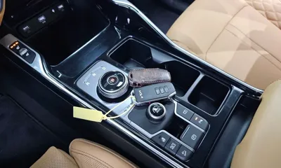 Kia Sorento 2022, 140929 км, за 16849.56 USD - фото 9