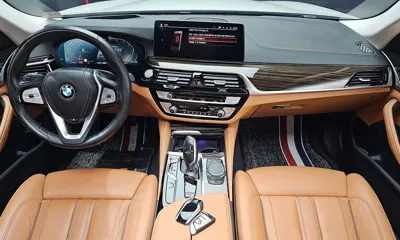 BMW 5-Series 2021, 67945 км, за 20795.68 USD - фото 7
