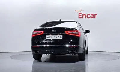 Kia K7 2015, 92420 км, за 4620.57 USD