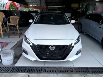 Nissan Teana 2021, 83100 км, за 11802.14 USD