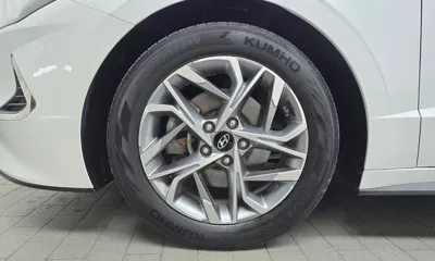 Hyundai Sonata 2020, 115410 км, за 9243.47 USD