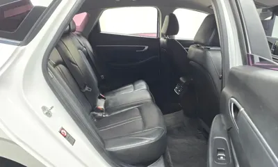 Hyundai Sonata 2020, 115410 км, за 9243.47 USD - фото 12