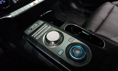 Genesis GV70 2022, 49099 км, за 24713.79 USD - фото 9