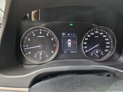 Hyundai Avante 2016, 78000 км, за 6897 USD - фото 12