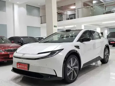 Toyota 丰田bZ5 · 2026 год
