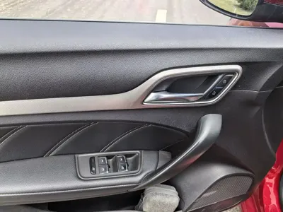 MG MG6 2019, 65000 км, за 4458.27 USD - фото 6