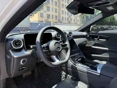 Mercedes-Benz C-Class 2026, 1000 км, за 30605.65 USD