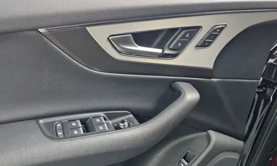 Audi Q7 2019, 46310 км, за 18560.27 USD - фото 32