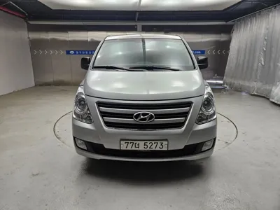 Hyundai Starex 2016, 109939 км, за 6110.64 USD
