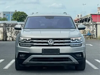 Volkswagen Teramont 2017, 88600 км, за 13084.02 USD