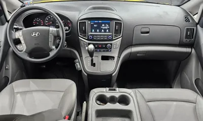 Hyundai Starex 2021, 56549 км, за 15567.52 USD - фото 7