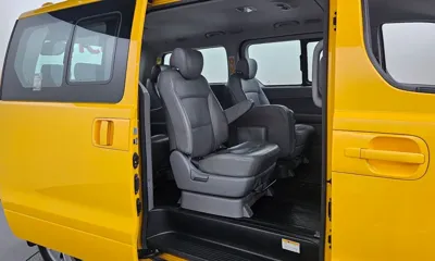 Hyundai Starex 2021, 56549 км, за 15567.52 USD - фото 12