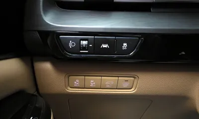 Kia Canival 2021, 110050 км, за 14301.44 USD - фото 17