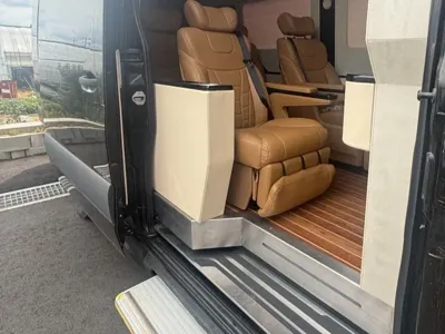Mercedes-Benz Sprinter 2019, 25099 км, за 63016.94 USD - фото 10