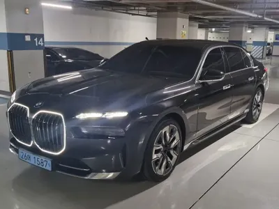 BMW i7 2024, 61000 км, за 74107.75 USD