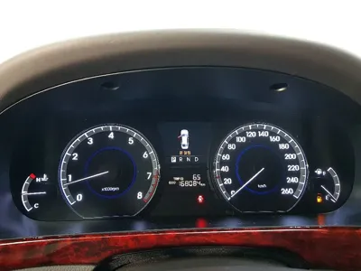 Hyundai Equus 2010, 168000 км, за 1758.16 USD - фото 6