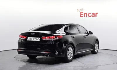 Kia K5 2016, 35491 км, за 6541.13 USD