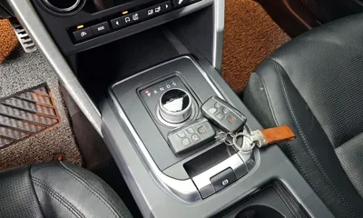 Land Rover Discovery Sport 2016, 112057 км, за 6805.42 USD - фото 9
