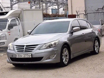 Hyundai Genesis 2012, 230329 км, за 1684.88 USD
