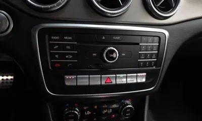 Mercedes-Benz CLA-Class 2019, 133194 км, за 7719.87 USD - фото 16