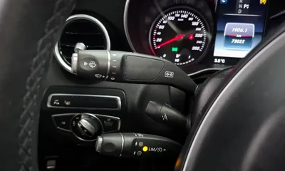 Mercedes-Benz C-Class 2017, 73022 км, за 10439.38 USD - фото 20