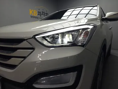 Hyundai Santafe 2014, 209000 км, за 4485.47 USD